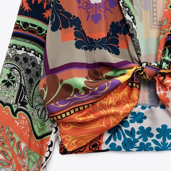 ZARA Printed Cropped Blouse BNWT - Picture 2 of 6